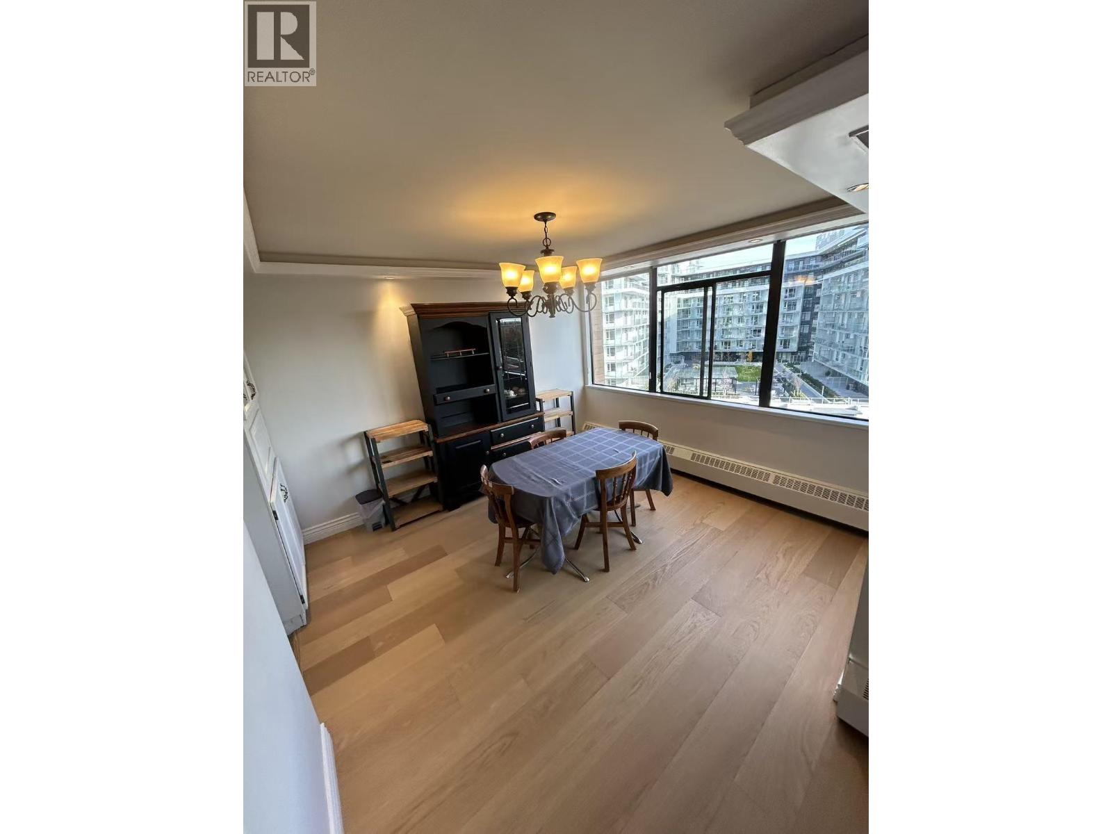 Minoru, Richmond, British Columbia  V6Y 1Z2 - Photo 3 - R3069458