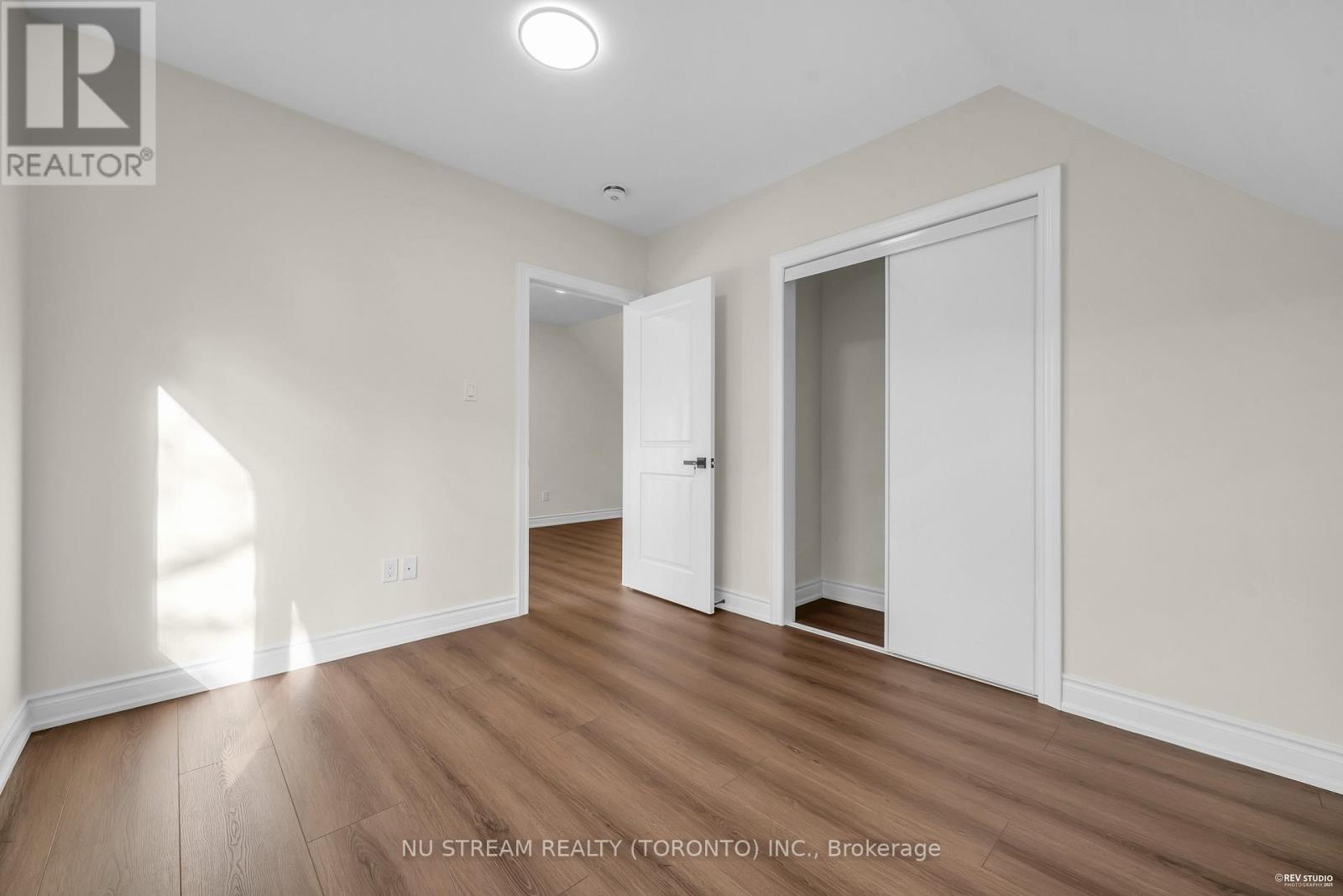 Unit#2 - 25 Devondale Avenue, Toronto, Ontario  M2R 2C9 - Photo 11 - C12569056