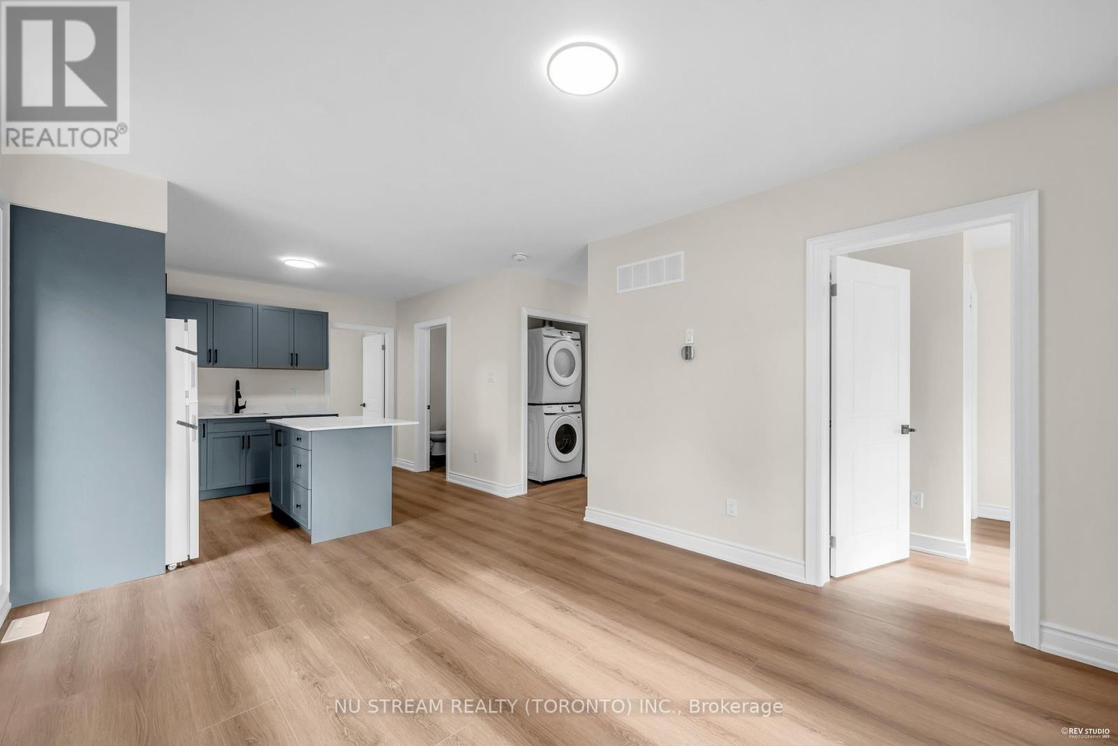 Unit#2 - 25 Devondale Avenue, Toronto, Ontario  M2R 2C9 - Photo 5 - C12569056