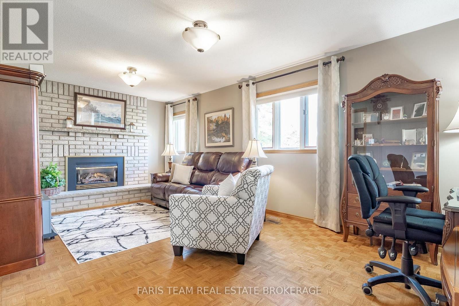 108 Sixth Street, Brock (Beaverton), Ontario L0K 1A0 - Photo 18 - N12569072