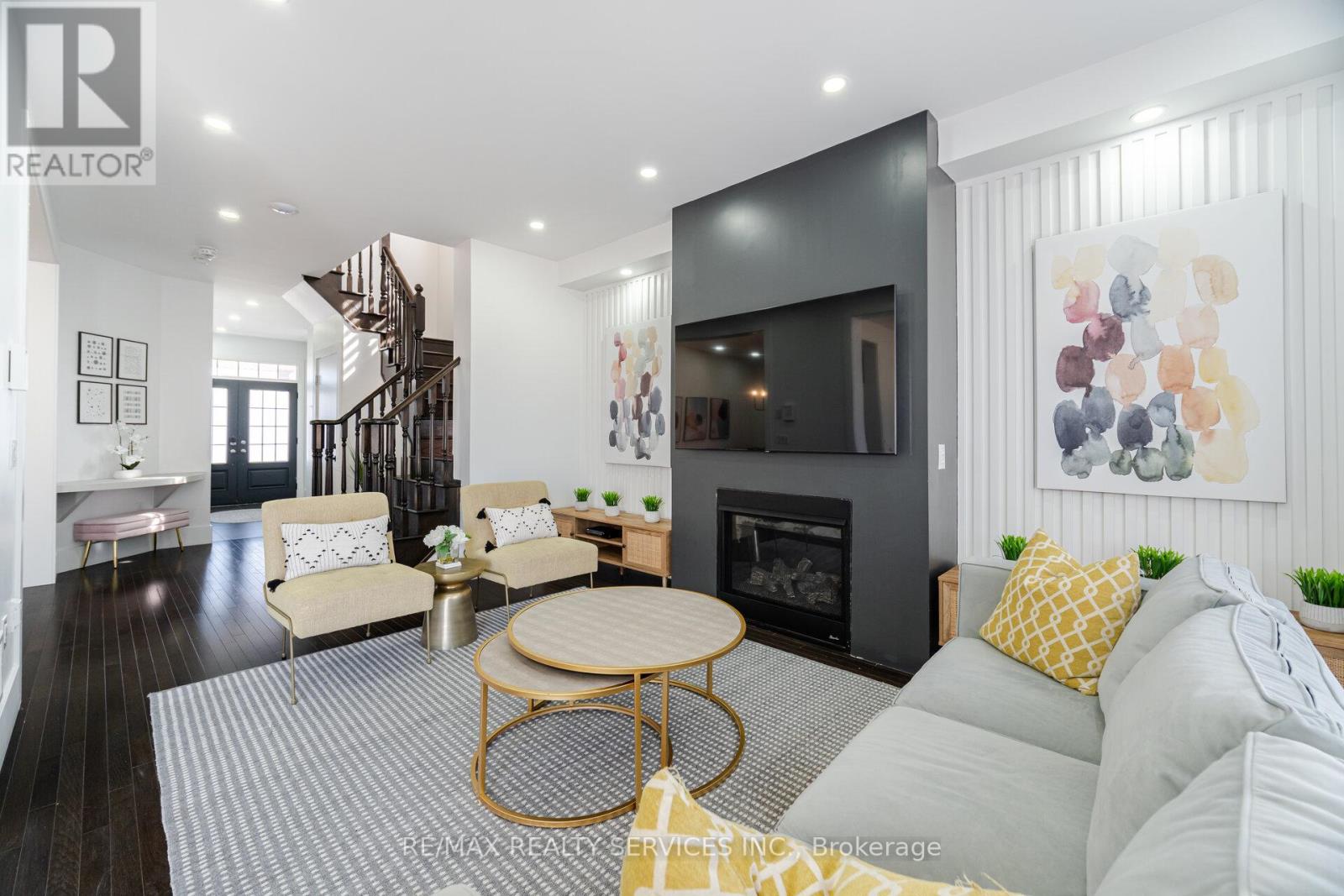 30 Hamilton Court, Caledon, Ontario  L7C 3W2 - Photo 12 - W12569064