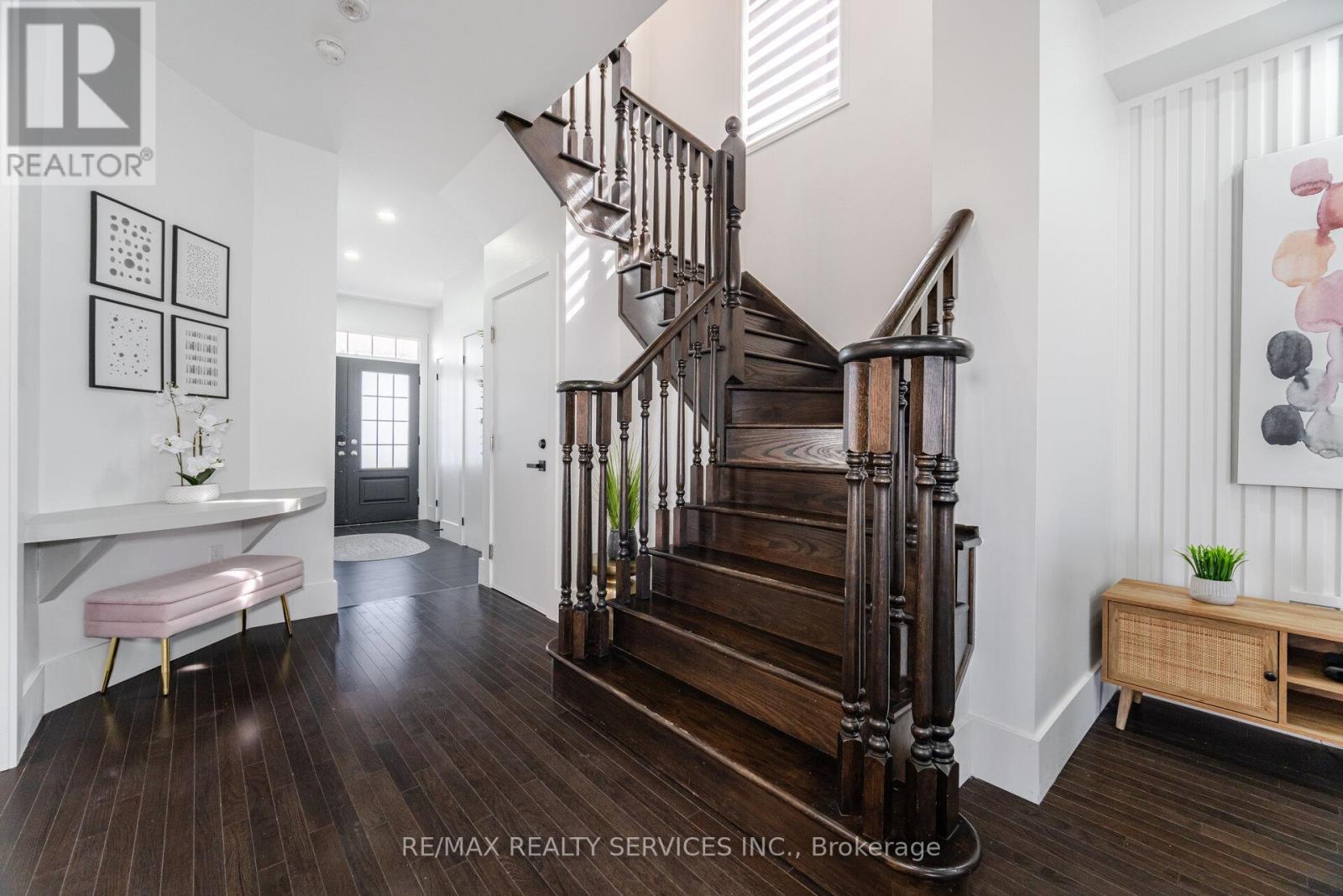 30 Hamilton Court, Caledon, Ontario  L7C 3W2 - Photo 15 - W12569064