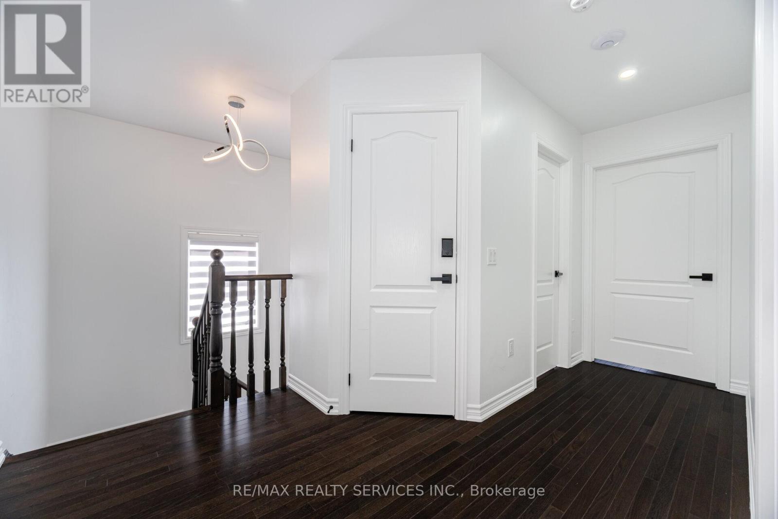 30 Hamilton Court, Caledon, Ontario  L7C 3W2 - Photo 16 - W12569064