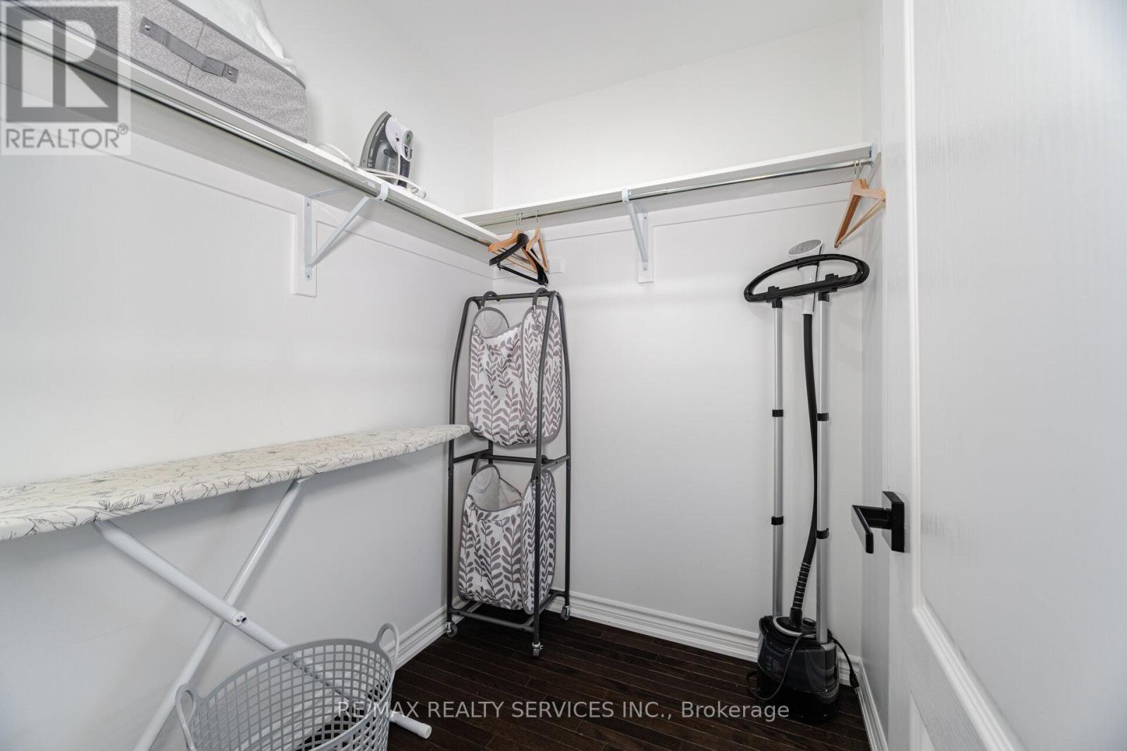 30 Hamilton Court, Caledon, Ontario  L7C 3W2 - Photo 22 - W12569064