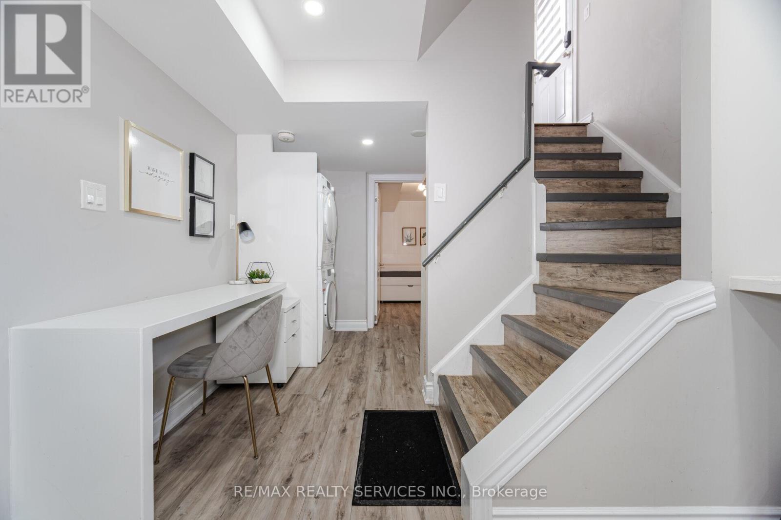 30 Hamilton Court, Caledon, Ontario  L7C 3W2 - Photo 29 - W12569064