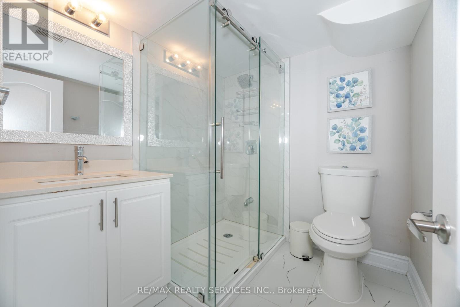 30 Hamilton Court, Caledon, Ontario  L7C 3W2 - Photo 34 - W12569064