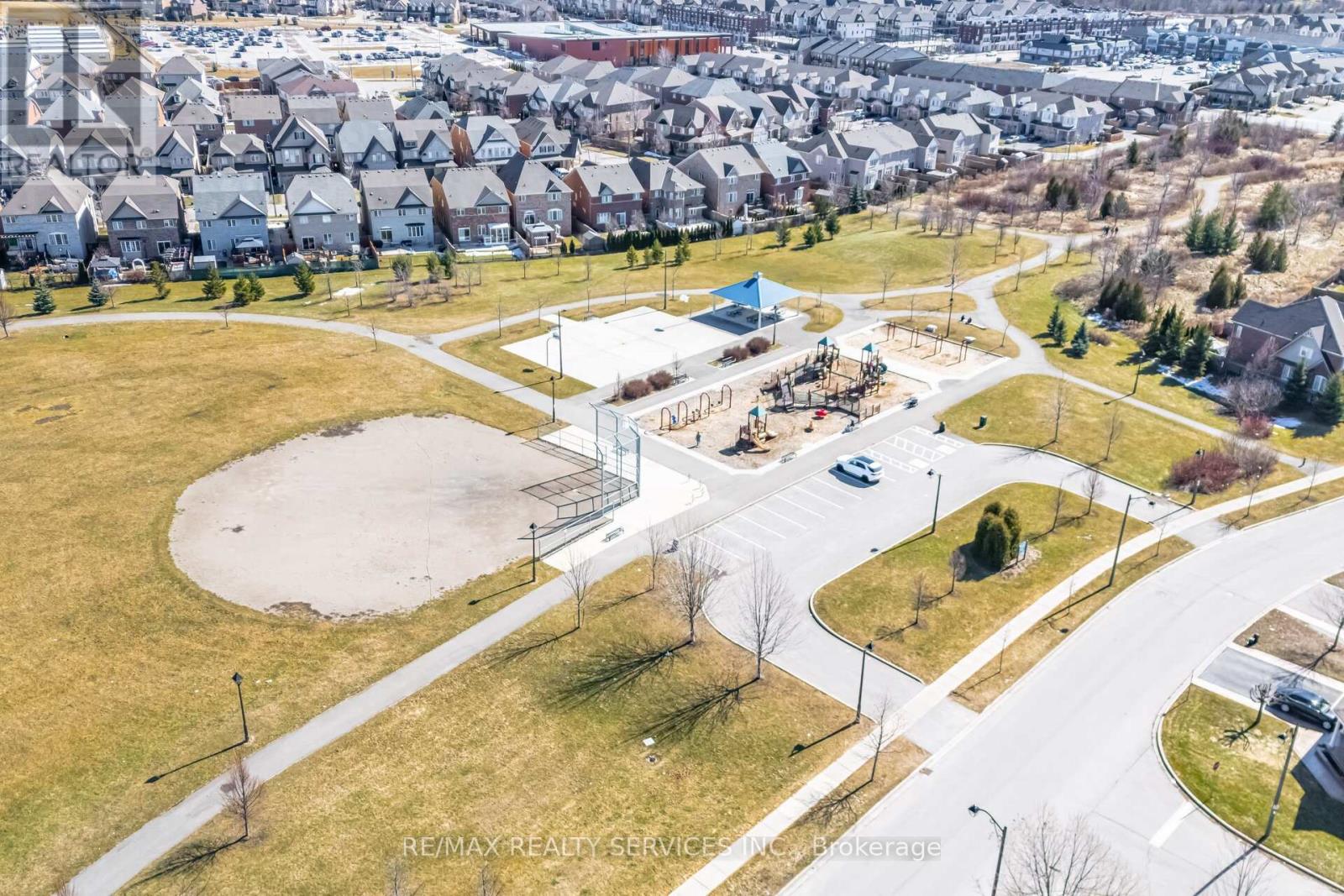 30 Hamilton Court, Caledon, Ontario  L7C 3W2 - Photo 48 - W12569064