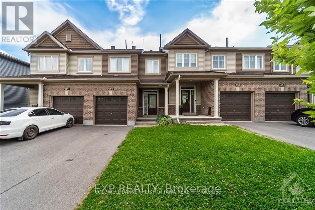 616 GERANIUM WALK, Ottawa, Ontario