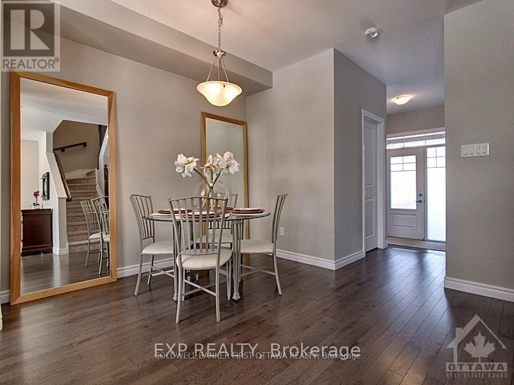 616 Geranium Walk, Ottawa, Ontario  K2S 2J3 - Photo 5 - X12569136