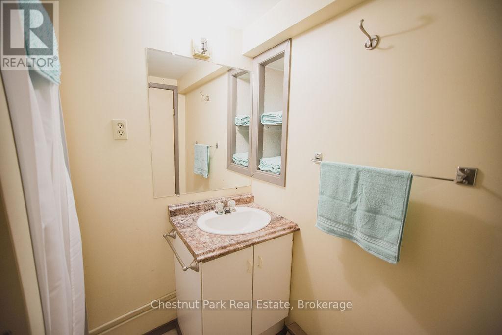 51 Stevens Road, Temagami, Ontario  P0H 2H0 - Photo 21 - X12569128