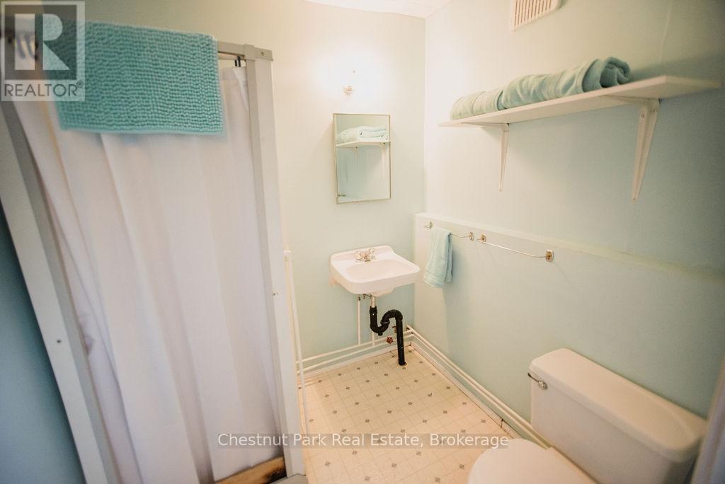 51 Stevens Road, Temagami, Ontario  P0H 2H0 - Photo 25 - X12569128