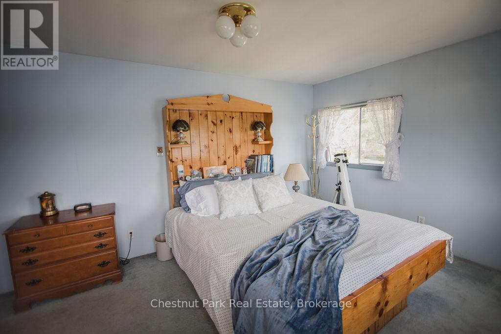 51 Stevens Road, Temagami, Ontario  P0H 2H0 - Photo 9 - X12569128