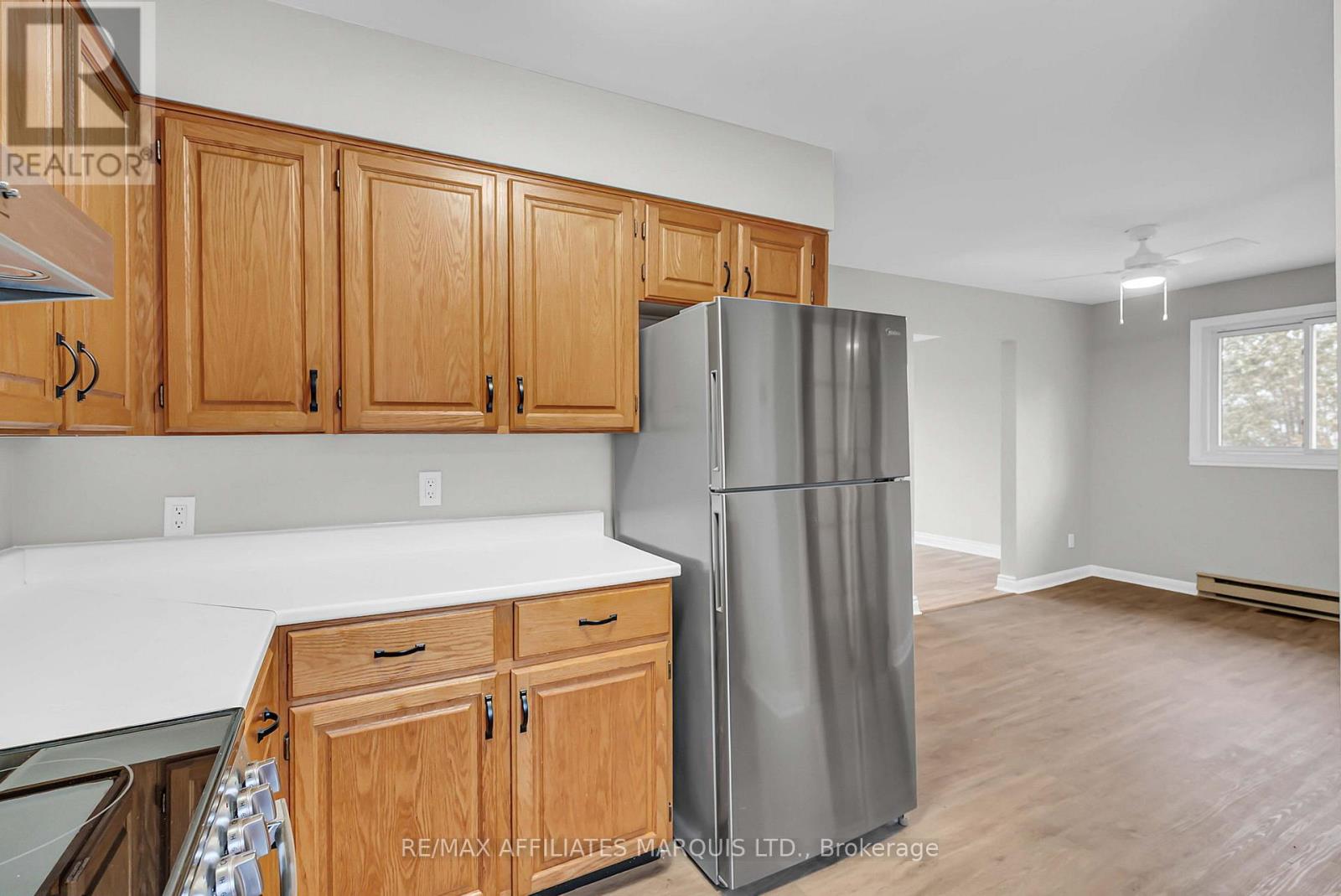 120 Fortier Street, Cornwall, Ontario  K6J 5L8 - Photo 4 - X12569096