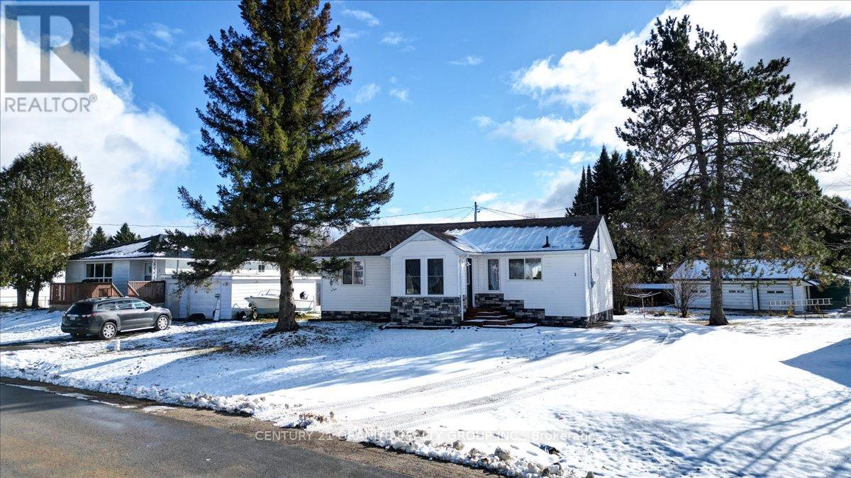 3 Larch Street, Highlands East, Ontario  K0L 1M0 - Photo 47 - X12554058