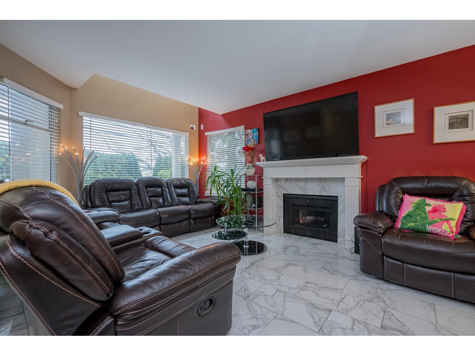 101 1225 Merklin Street, White Rock, British Columbia  V4B 4B8 - Photo 9 - R3068978