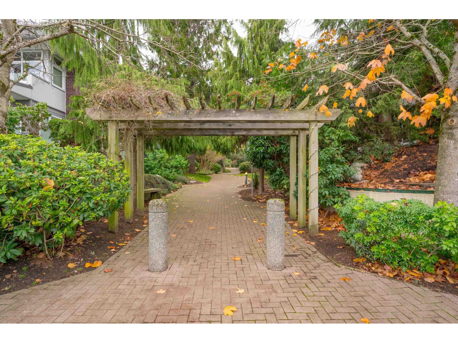 101 1225 Merklin Street, White Rock, British Columbia  V4B 4B8 - Photo 36 - R3068978