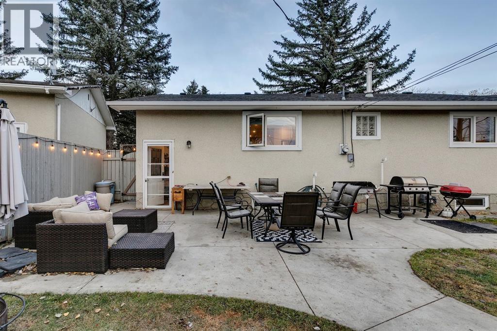 1324 Lake Sylvan Drive Se, Calgary, Alberta  T2J 3C8 - Photo 37 - A2271545
