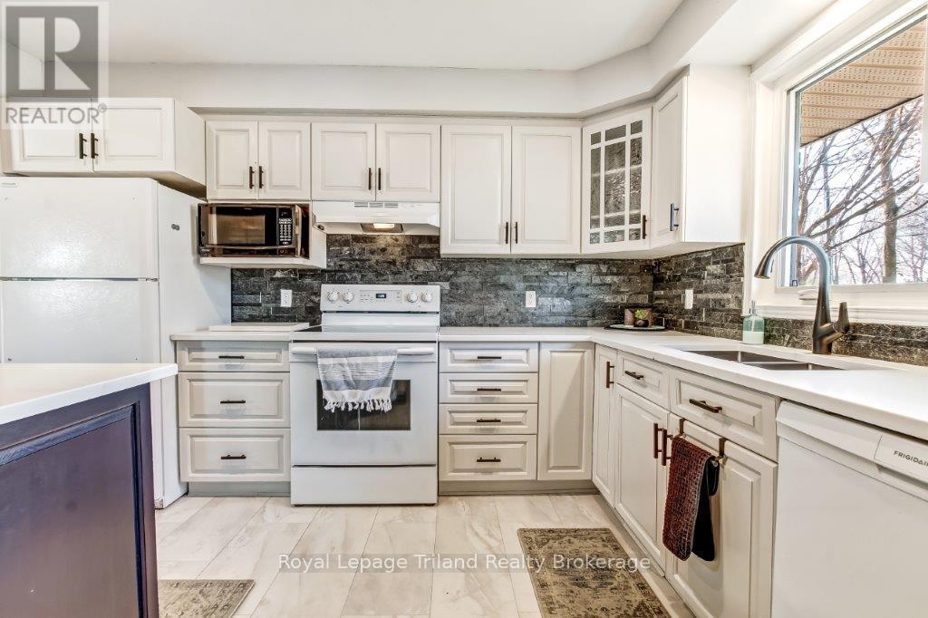 714624 Middletown Line, Norwich, Ontario  N4S 7W8 - Photo 2 - X12567616