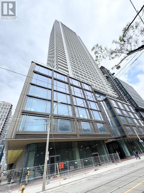 4008 - 88 QUEEN STREET E, Toronto, Ontario