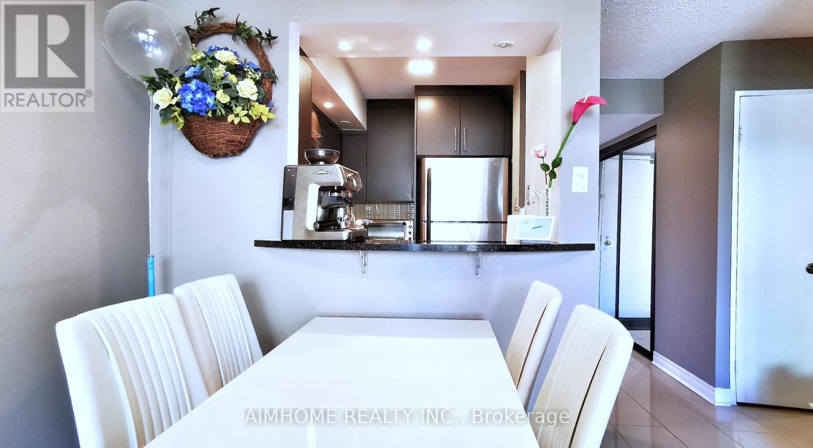 313 - 92 King Street E, Toronto, Ontario  M5C 2V8 - Photo 4 - C12569082