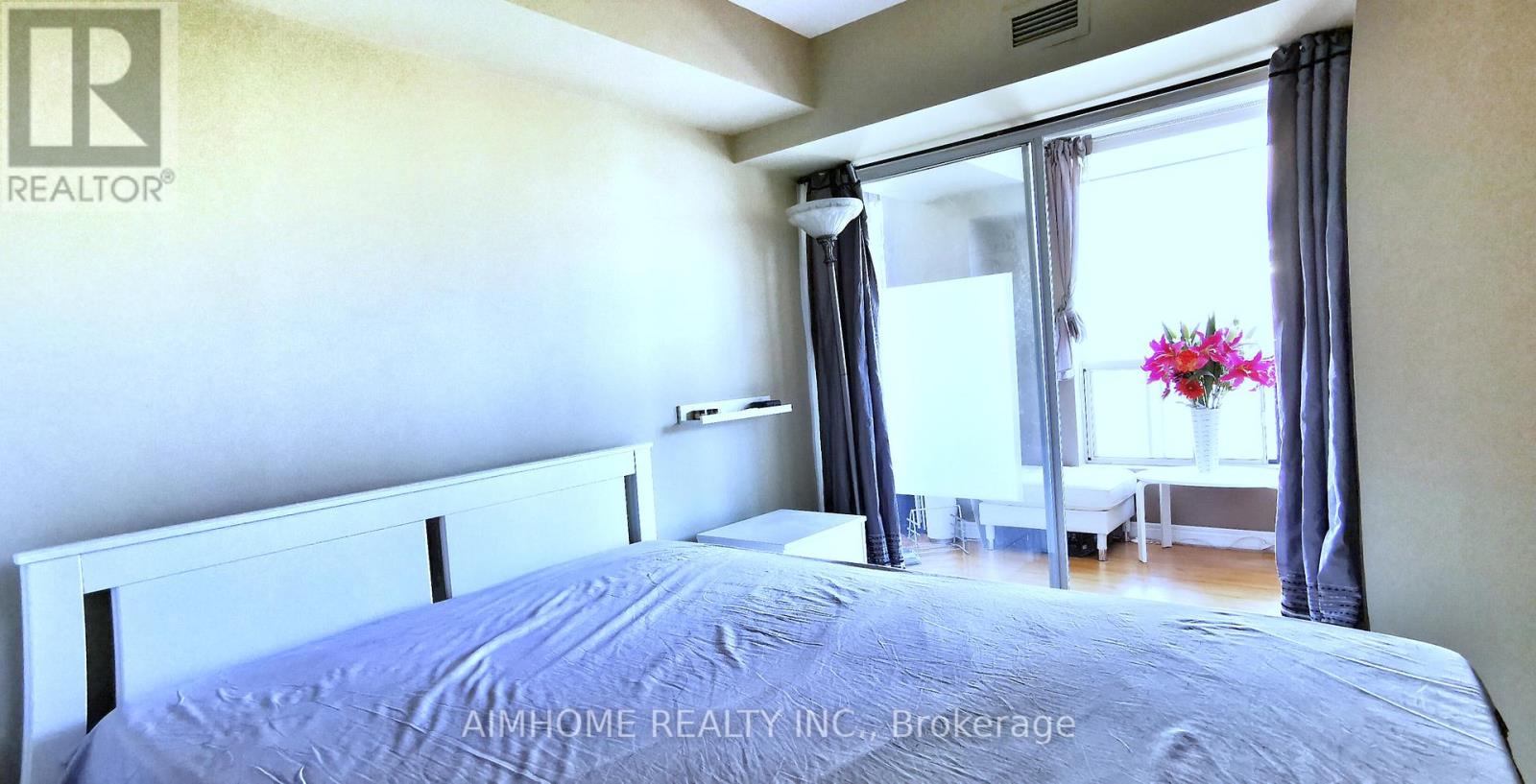 313 - 92 King Street E, Toronto, Ontario  M5C 2V8 - Photo 6 - C12569082