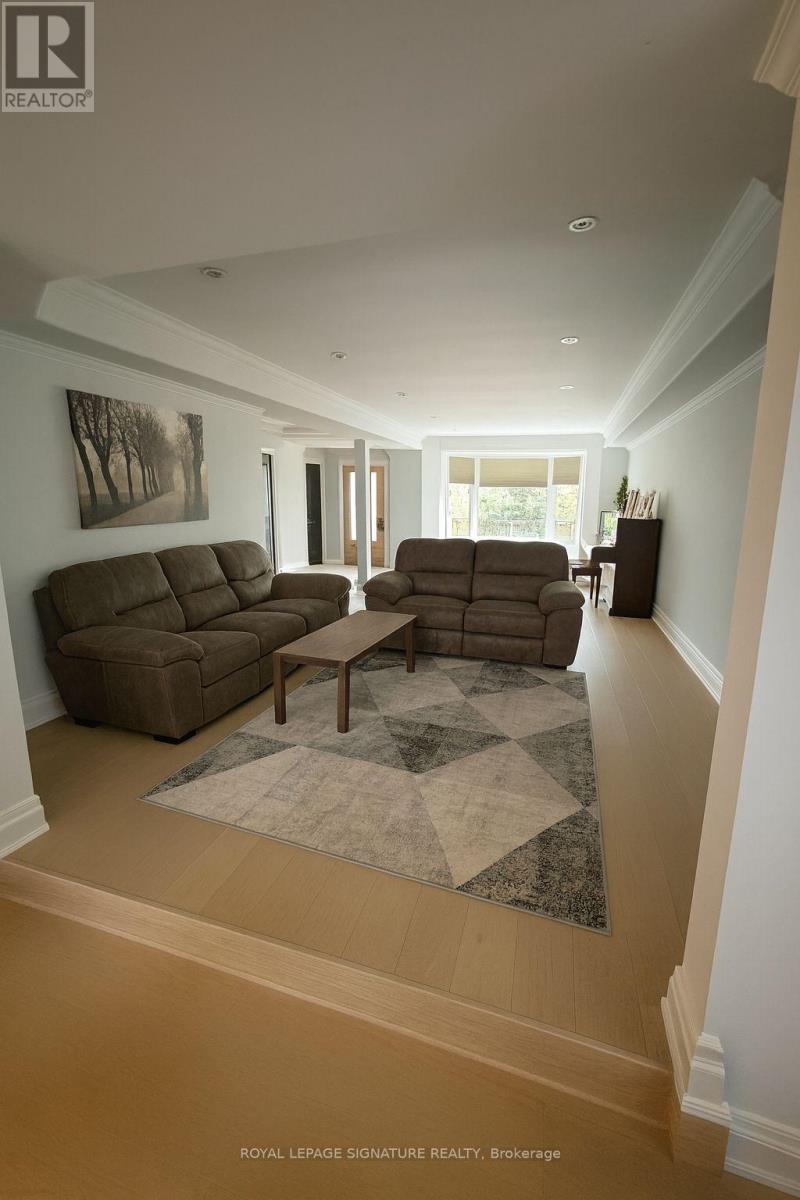 21 Scarboro Avenue, Toronto, Ontario  M1C 1M3 - Photo 12 - E12569088