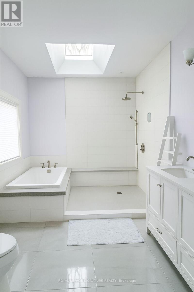 21 Scarboro Avenue, Toronto, Ontario  M1C 1M3 - Photo 3 - E12569088