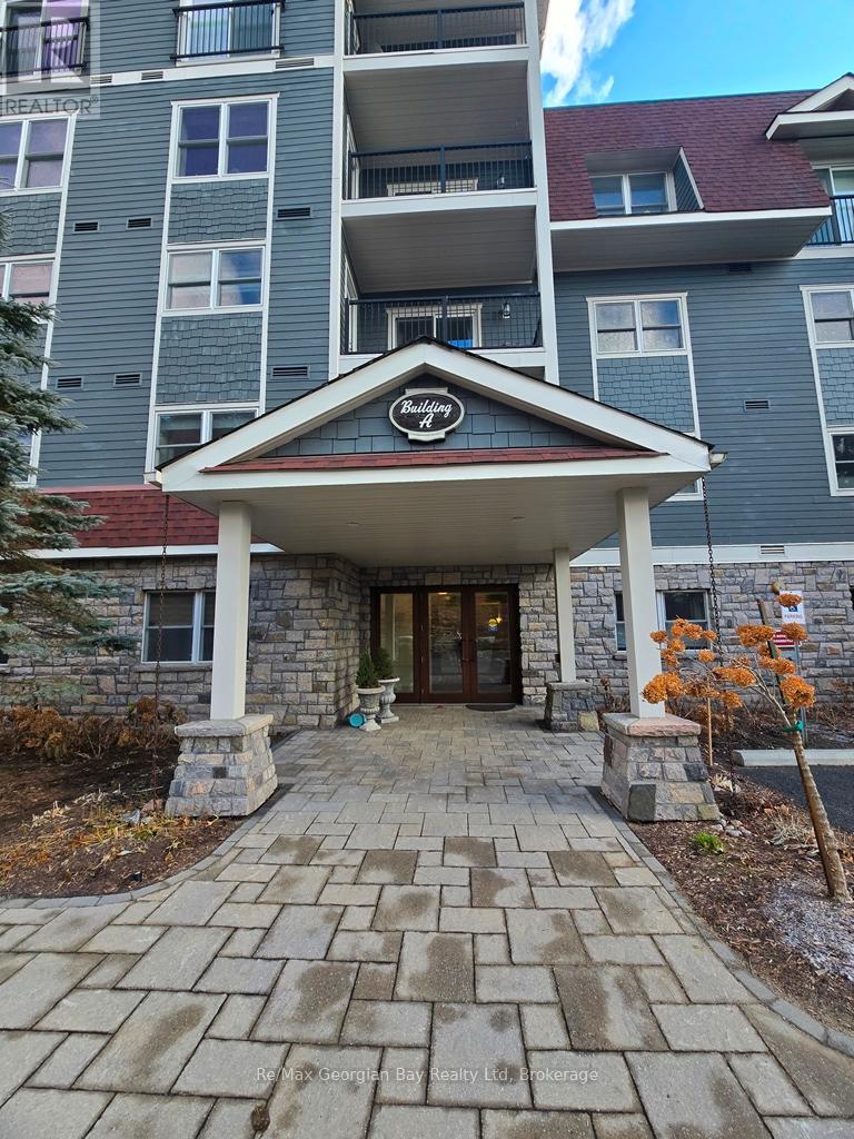 206 - 10A KIMBERLEY AVENUE, Bracebridge, Ontario