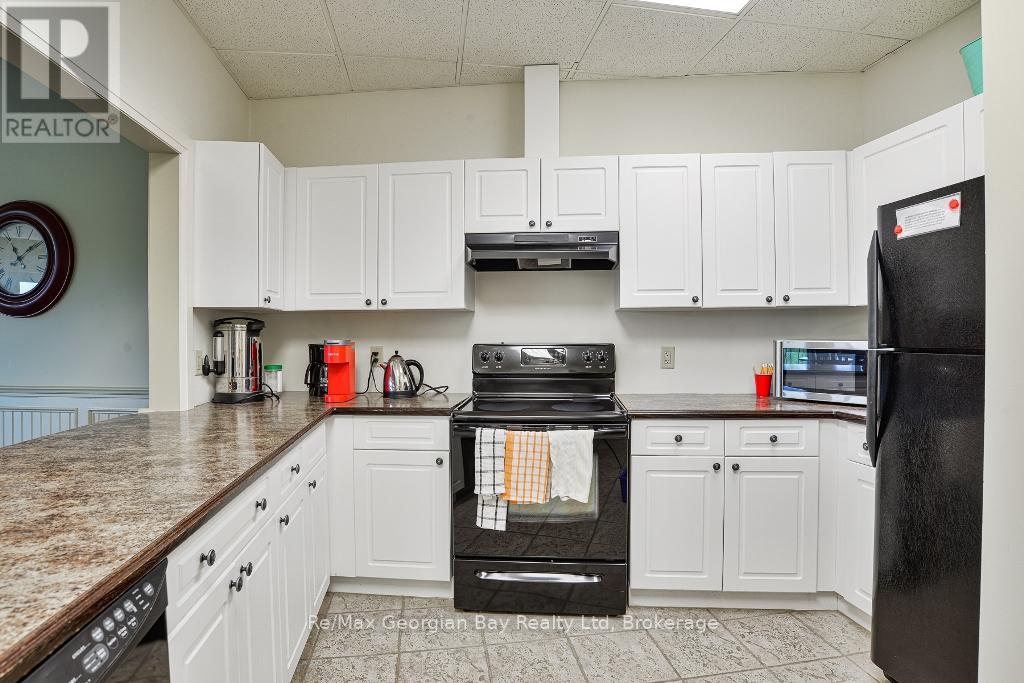 206 - 10a Kimberley Avenue, Bracebridge, Ontario  P1L 0A6 - Photo 25 - X12372103