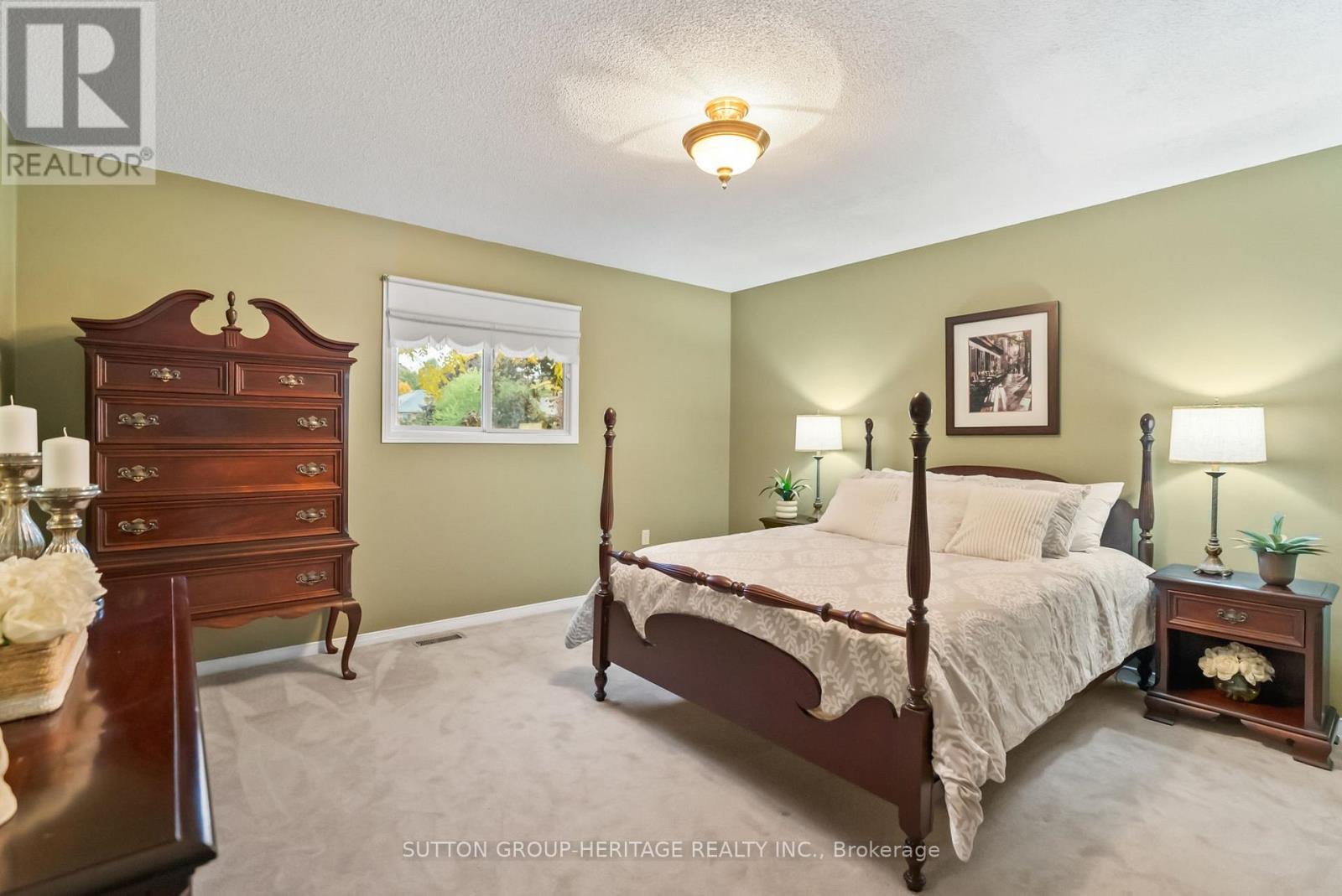 16 Mantell Crescent, Ajax, Ontario  L1T 3N6 - Photo 38 - E12497450