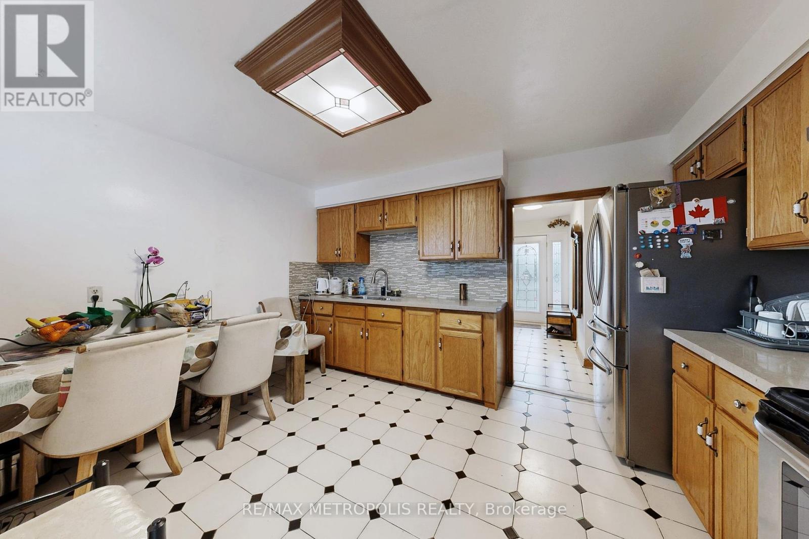 1735 Pharmacy Avenue, Toronto, Ontario  M1T 1H1 - Photo 11 - E12563264