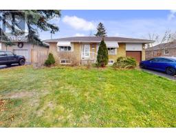 1735 PHARMACY AVENUE, Toronto, Ontario