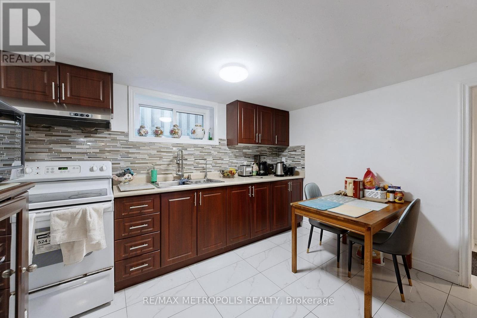 1735 Pharmacy Avenue, Toronto, Ontario  M1T 1H1 - Photo 29 - E12563264