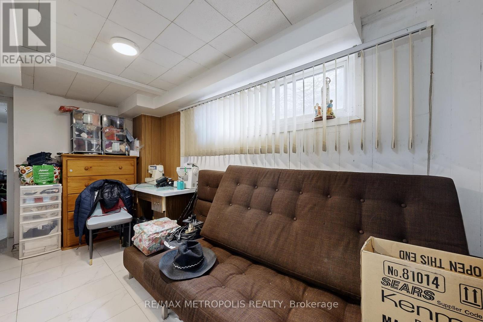 1735 Pharmacy Avenue, Toronto, Ontario  M1T 1H1 - Photo 37 - E12563264