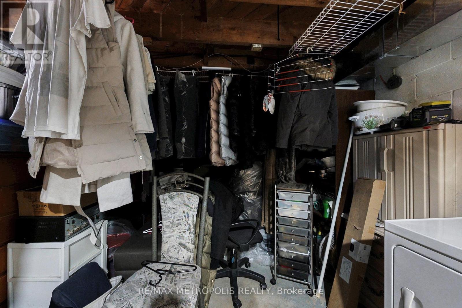 1735 Pharmacy Avenue, Toronto, Ontario  M1T 1H1 - Photo 41 - E12563264