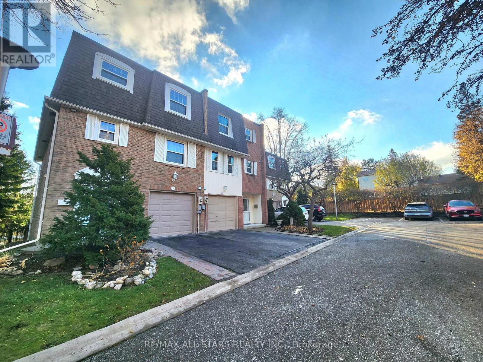 6 Hepworth Way, Markham, Ontario  L3P 3S9 - Photo 2 - N12480130