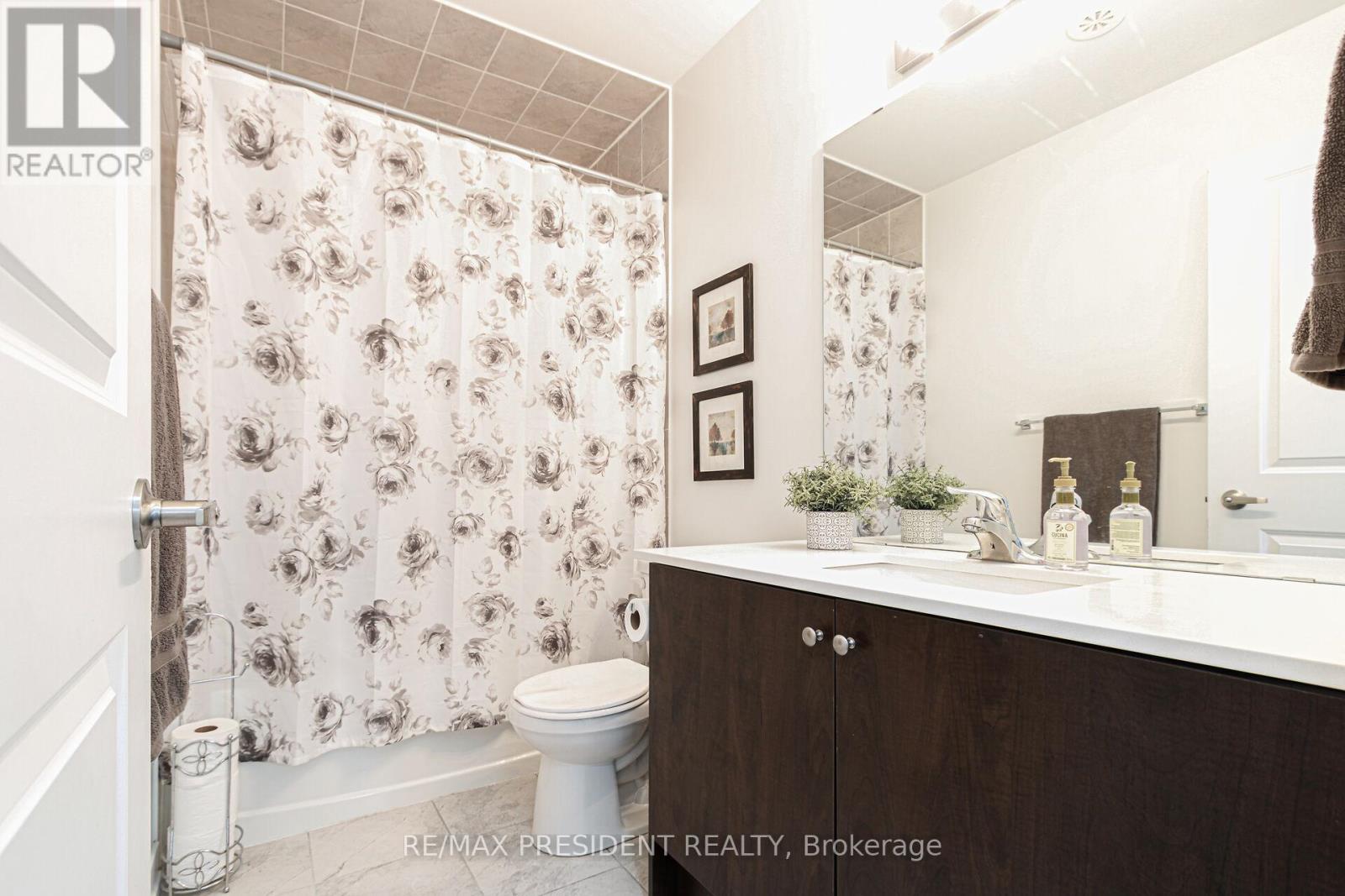 41 Hearne Street, Vaughan, Ontario  L4L 0L9 - Photo 10 - N12569102