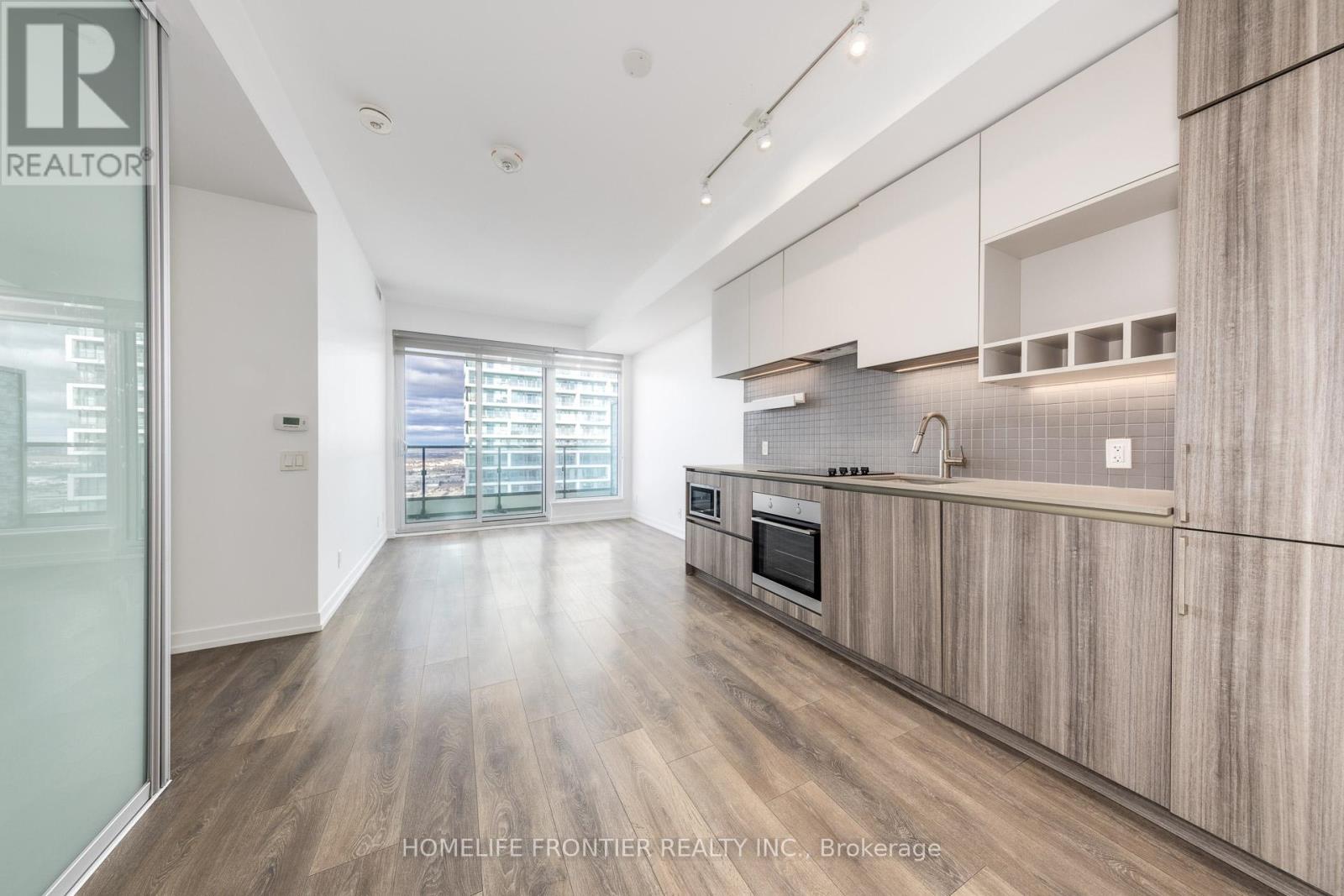 5001 - 5 Buttermill Avenue, Vaughan, Ontario  L4K 0J5 - Photo 13 - N12569112