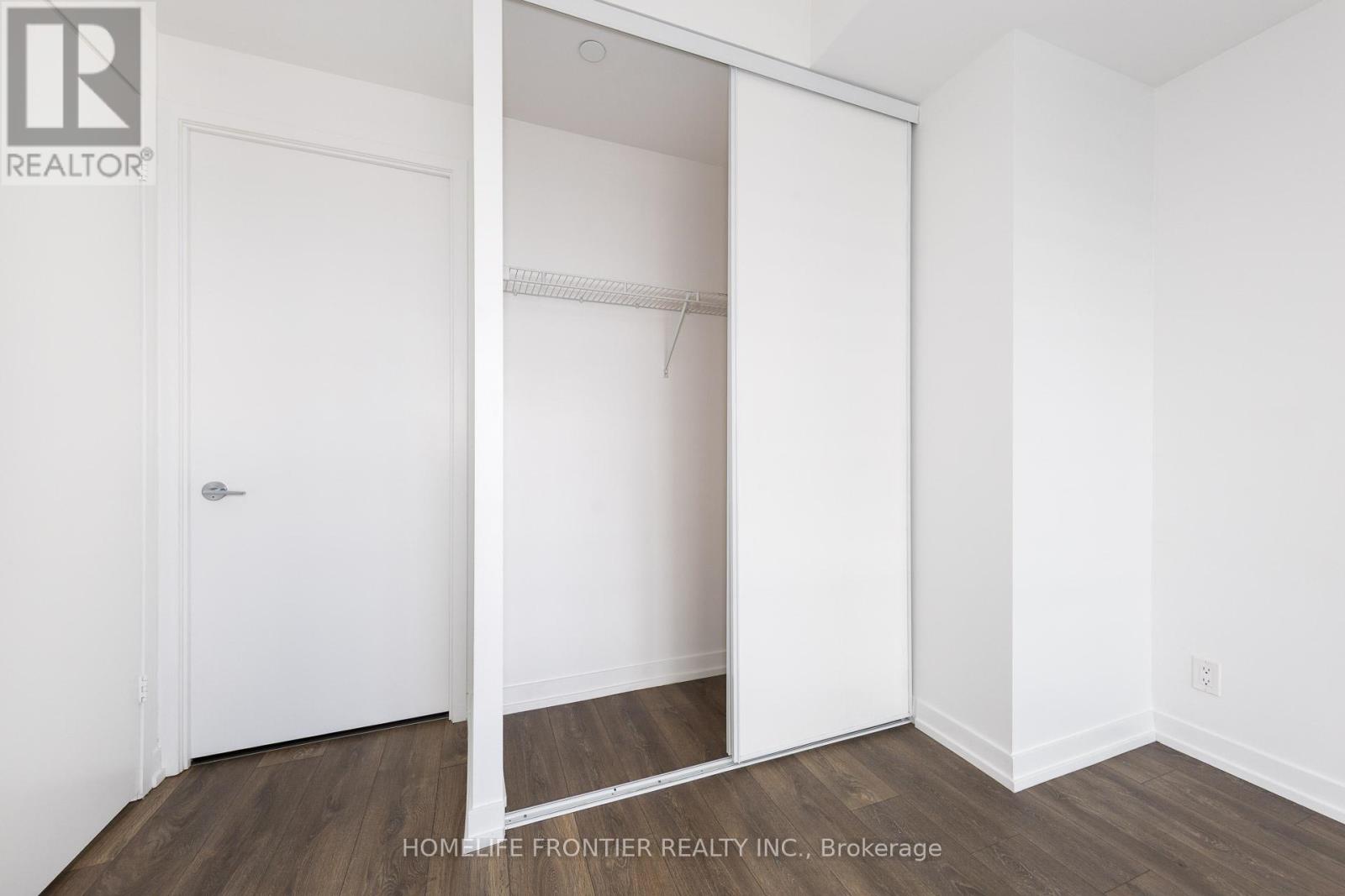 5001 - 5 Buttermill Avenue, Vaughan, Ontario  L4K 0J5 - Photo 7 - N12569112