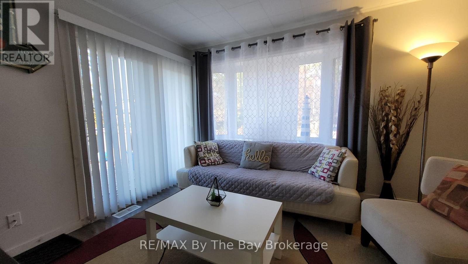 18 16th Street S, Wasaga Beach, Ontario  L9Z 2H4 - Photo 16 - S12569164