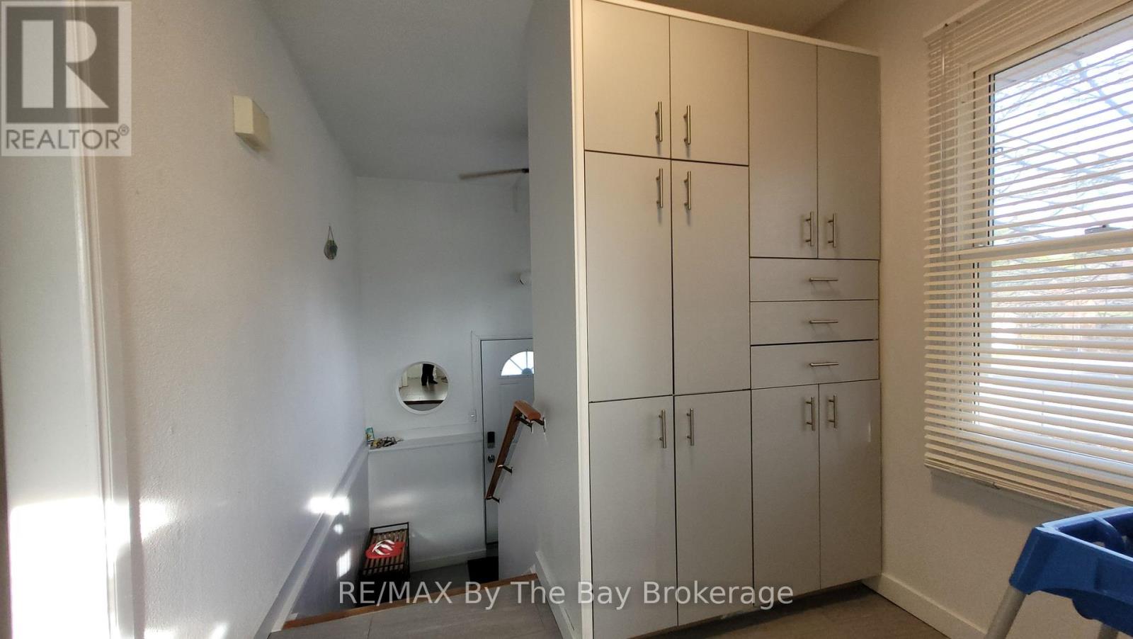 18 16th Street S, Wasaga Beach, Ontario  L9Z 2H4 - Photo 28 - S12569164