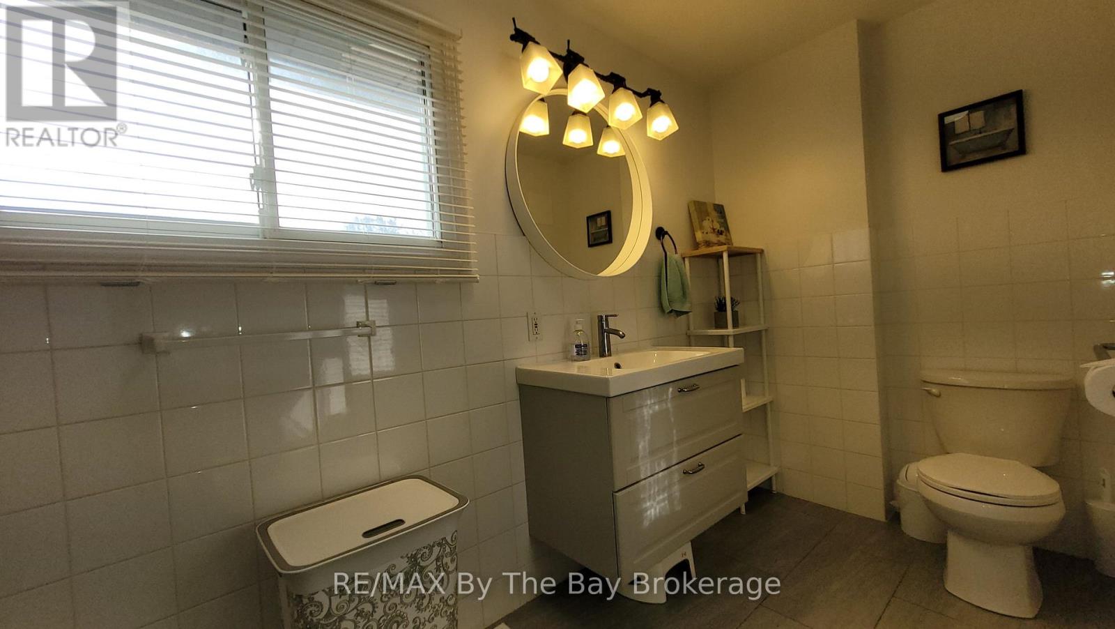 18 16th Street S, Wasaga Beach, Ontario  L9Z 2H4 - Photo 30 - S12569164