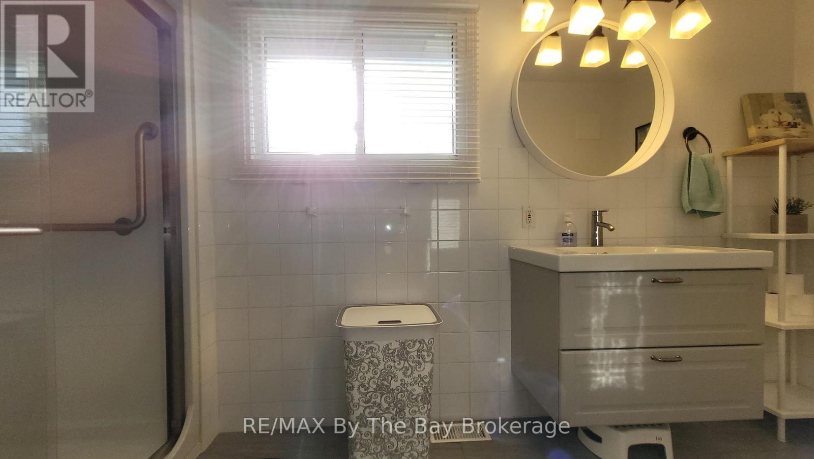 18 16th Street S, Wasaga Beach, Ontario  L9Z 2H4 - Photo 32 - S12569164