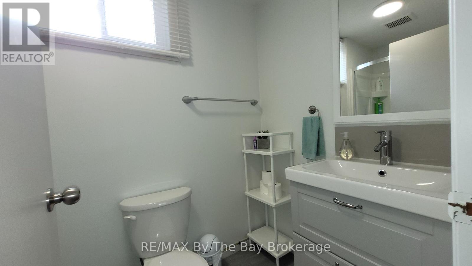 18 16th Street S, Wasaga Beach, Ontario  L9Z 2H4 - Photo 44 - S12569164