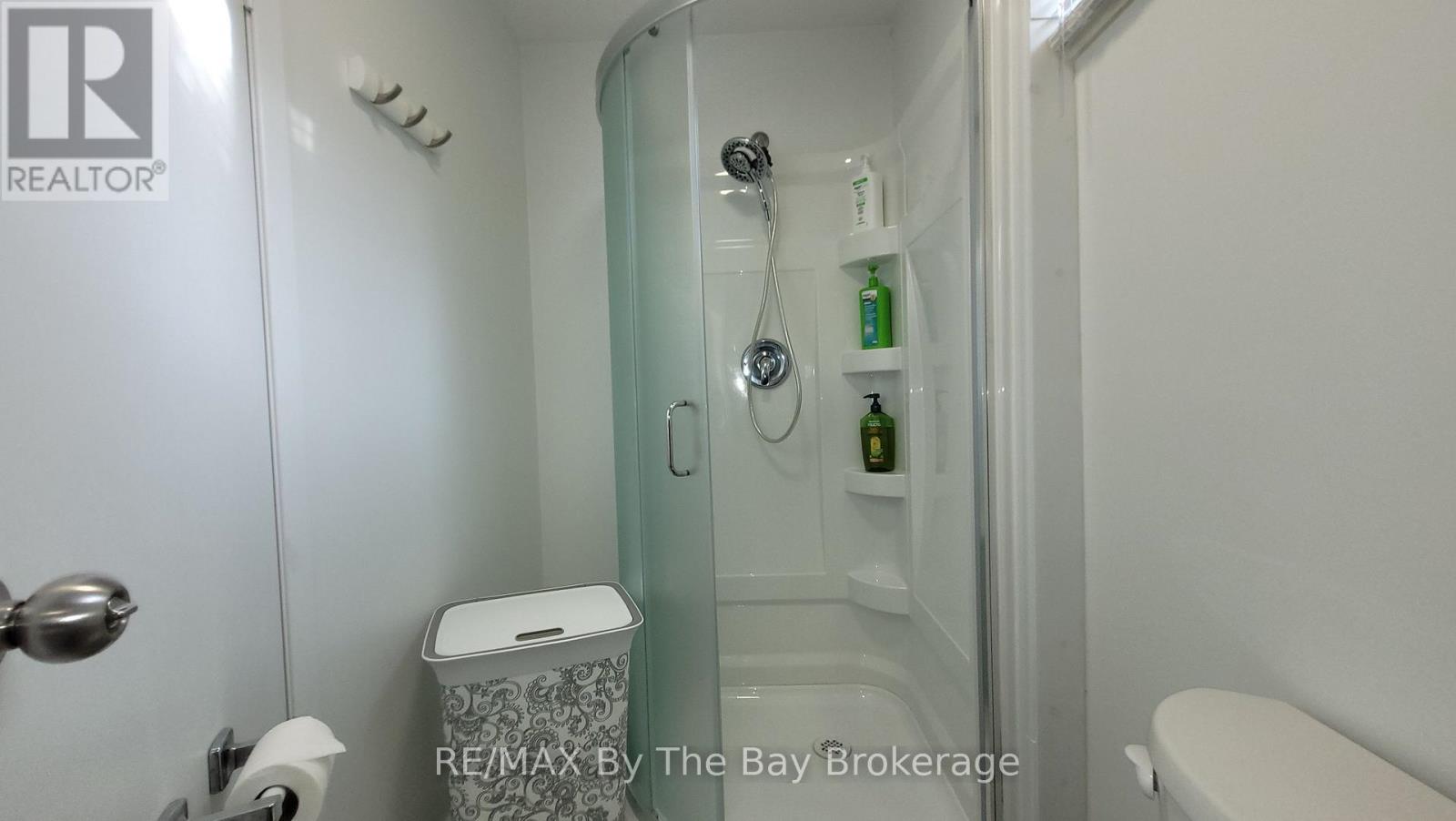 18 16th Street S, Wasaga Beach, Ontario  L9Z 2H4 - Photo 45 - S12569164