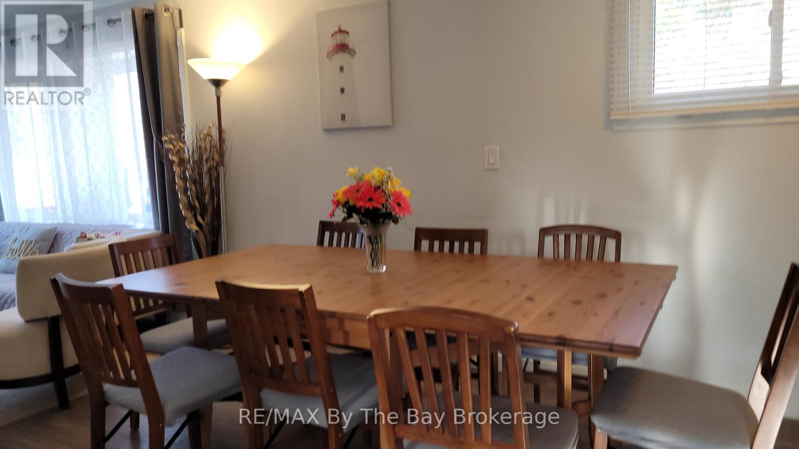 18 16th Street S, Wasaga Beach, Ontario  L9Z 2H4 - Photo 6 - S12569164