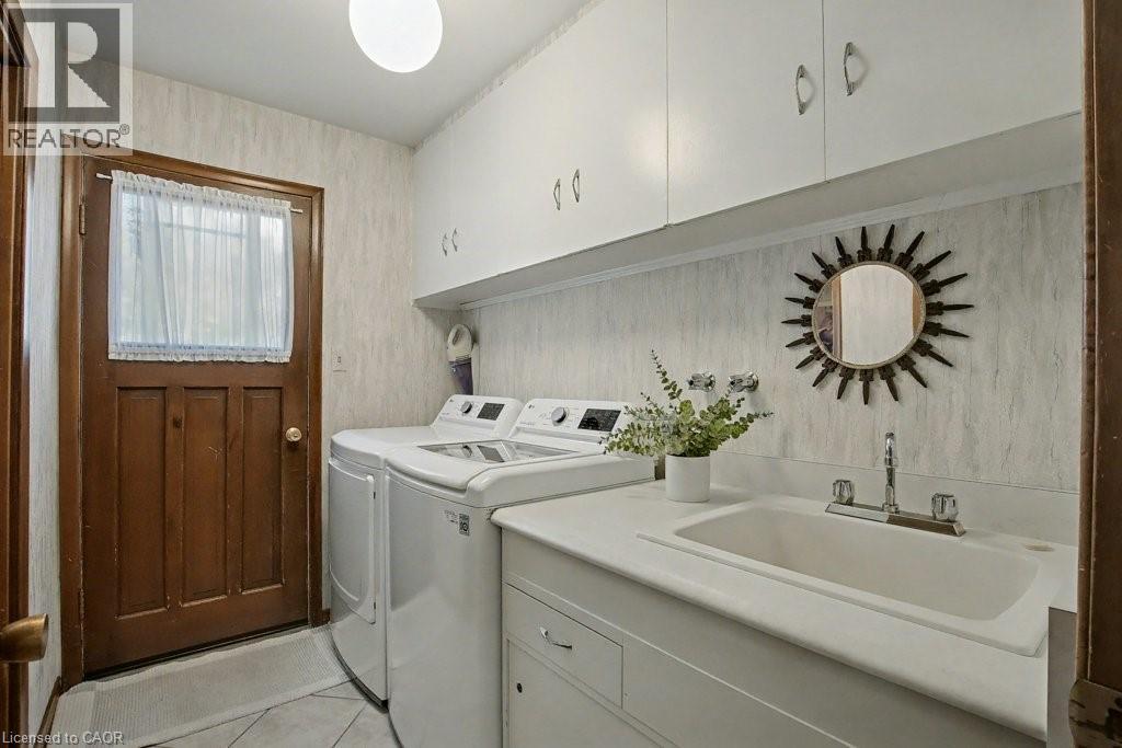 132 Carson Drive, Kitchener, Ontario  N2B 2Z2 - Photo 16 - 40784257