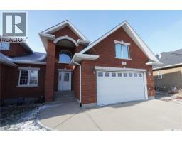 15 Christopher Place, White City, Ca