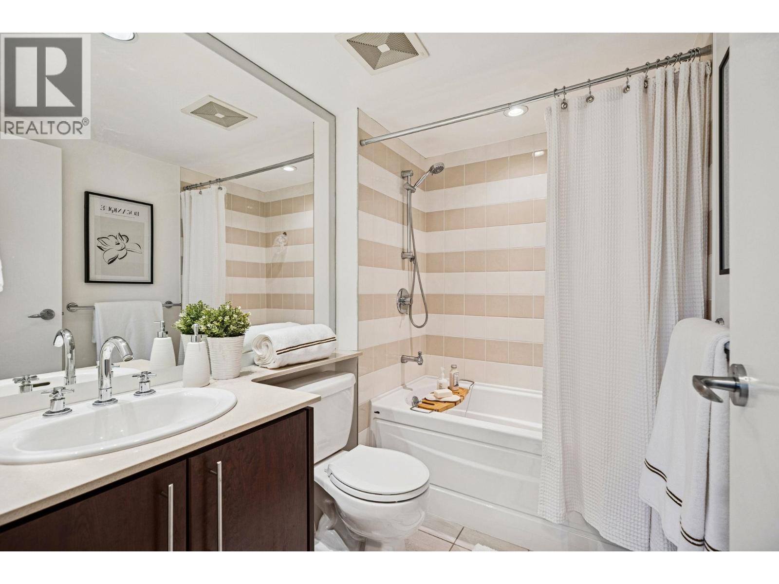 1705 550 Pacific Street, Vancouver, British Columbia  V6Z 3G2 - Photo 22 - R3069409