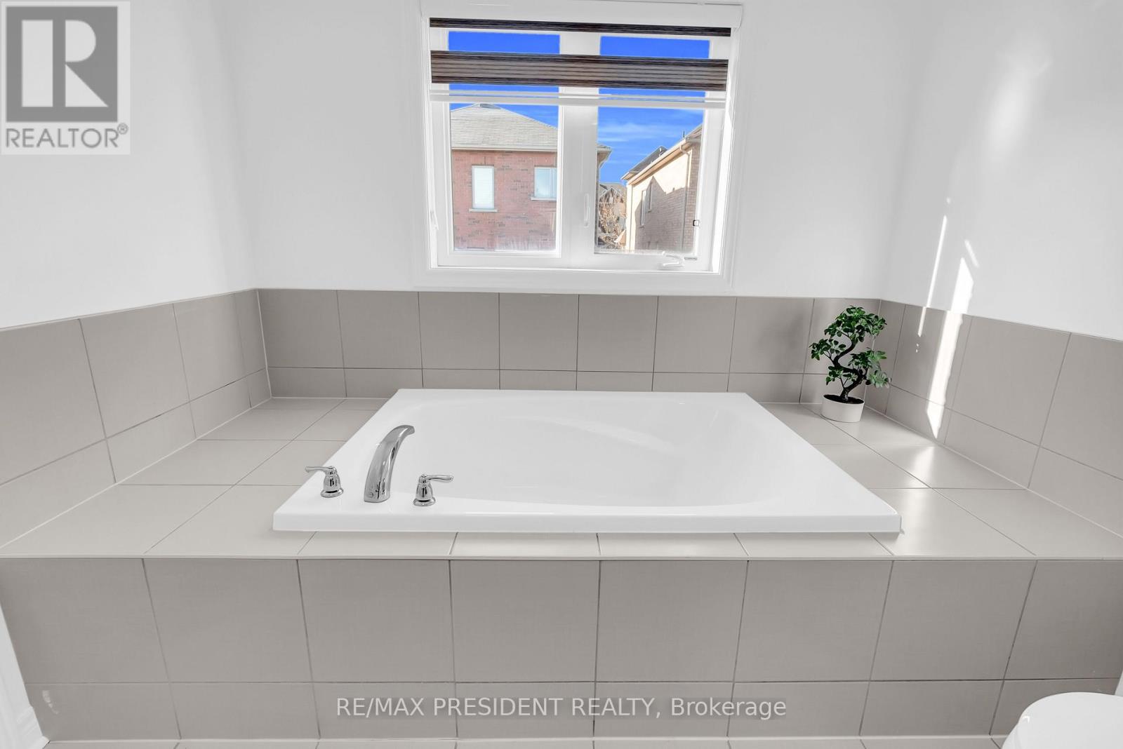 146 George Robinson Drive, Brampton, Ontario  L6Y 2X6 - Photo 29 - W12569080